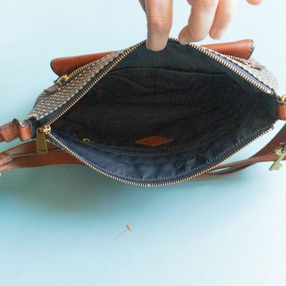 Fossil Kinley Medium Printed Multicolored Woven Knit Leather Crossbody Purse - Picture 3 of 9